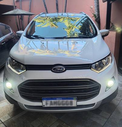 FORD ECOSPORT 1.6 FREESTYLE 16V FLEX 4P MANUAL FORD ECOSPORT 1.6 FREESTYLE 16V FLEX 4P MANUAL
